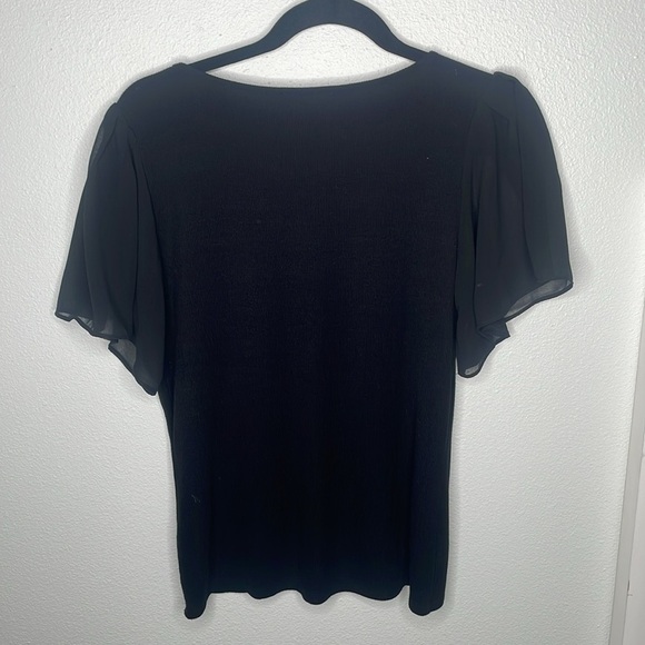 1.STATE Women's Flutter Short Sleeve V-Neck Knit Top - Picture 7 of 10